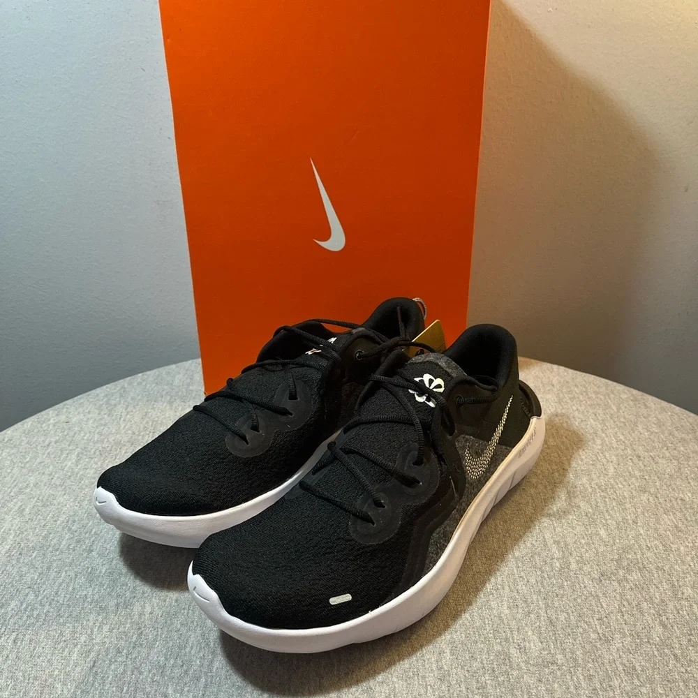 Nike Flex 2021 RN Black White Smoke Grey Mens Running Shoes Size 11.5 CW3408-002 - Picture 9 of 11